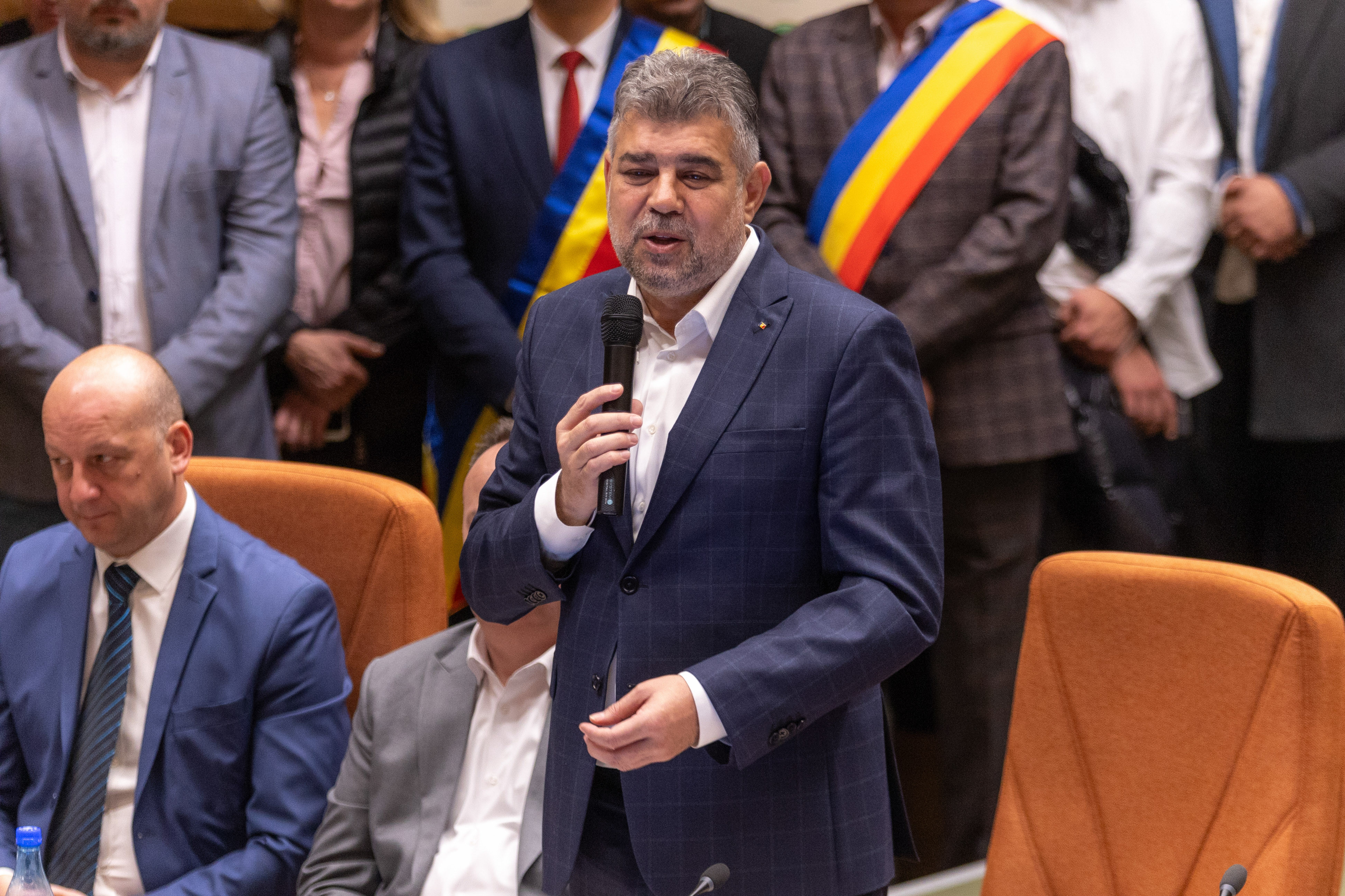 UE ne cere reforme fiscale pentru reducerea deficitului. Măsurile ar duce la închiderea multor firme și la scumpiri