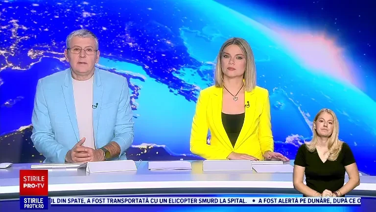 Mii de credincioși au așteptat ore bune pentru a se închina celor 6 sfinți așezați pe Dealul Patriarhiei