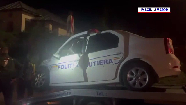 Doi polițiști în misiune au fost răniți într-un accident provocat de o femeie care a depășit o coloană de mașini, în Argeș