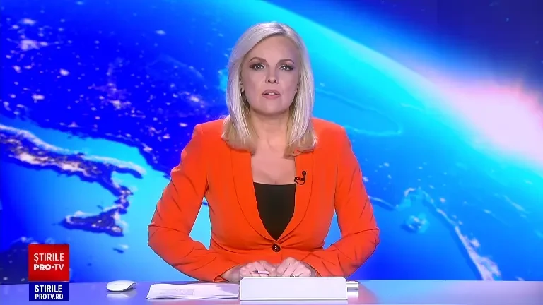 O familie din Spania umblă pe străzi cu poza fiicei lor: „Janine, te rugăm să ne contactezi. Familia ta te caută”