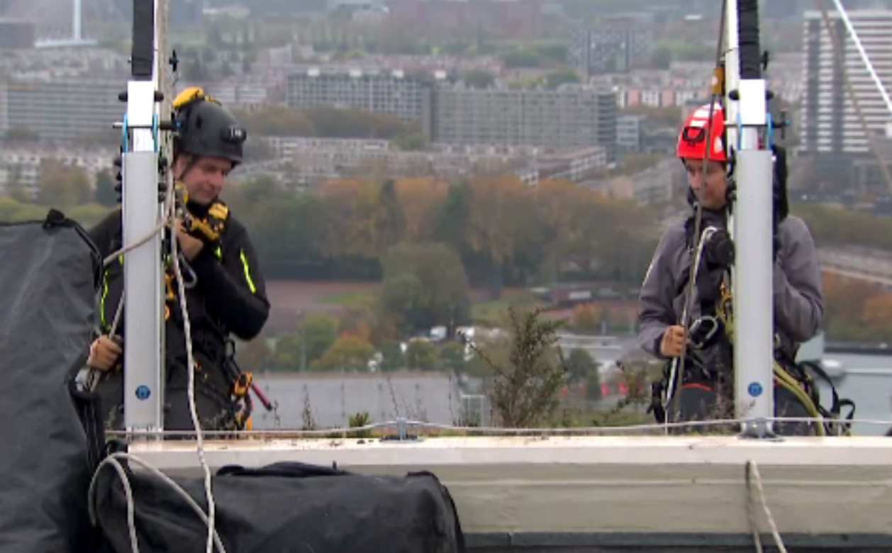 Au apărut „grădinarii zburători”. Cum s-a ajuns la noua meserie din Olanda