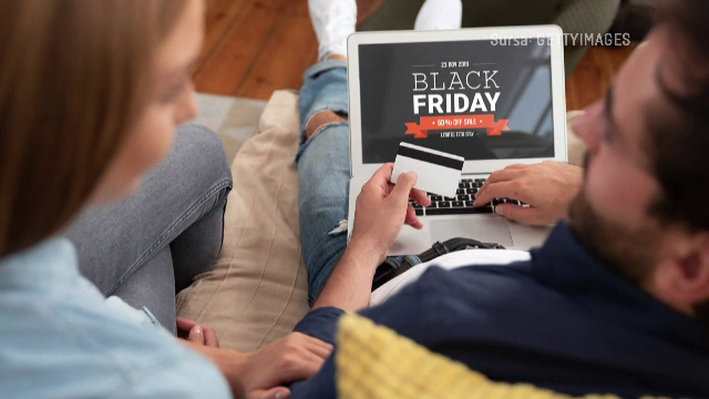 Cum să eviți capcanele online în timpul cumpărăturilor de Black Friday. Bugetul pregătit de români este în creștere