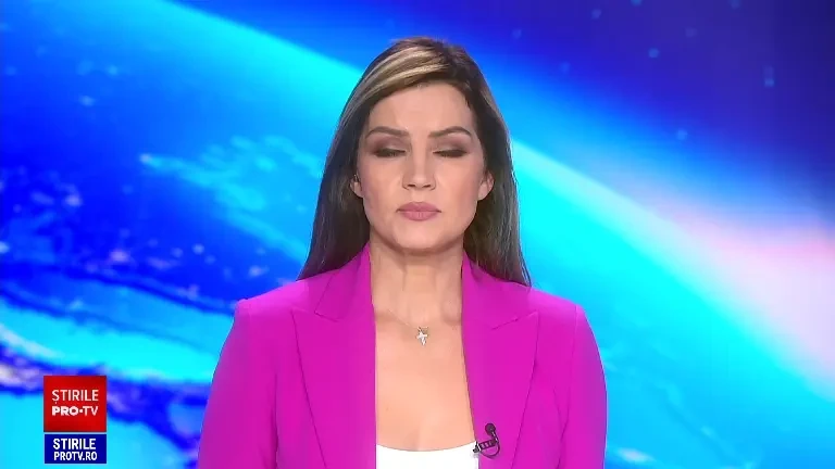 O fetiță a murit după ce mașina condusă de mama ei a fost izbită în plin de o șoferiță care a trecut pe roșu, în Timișoara