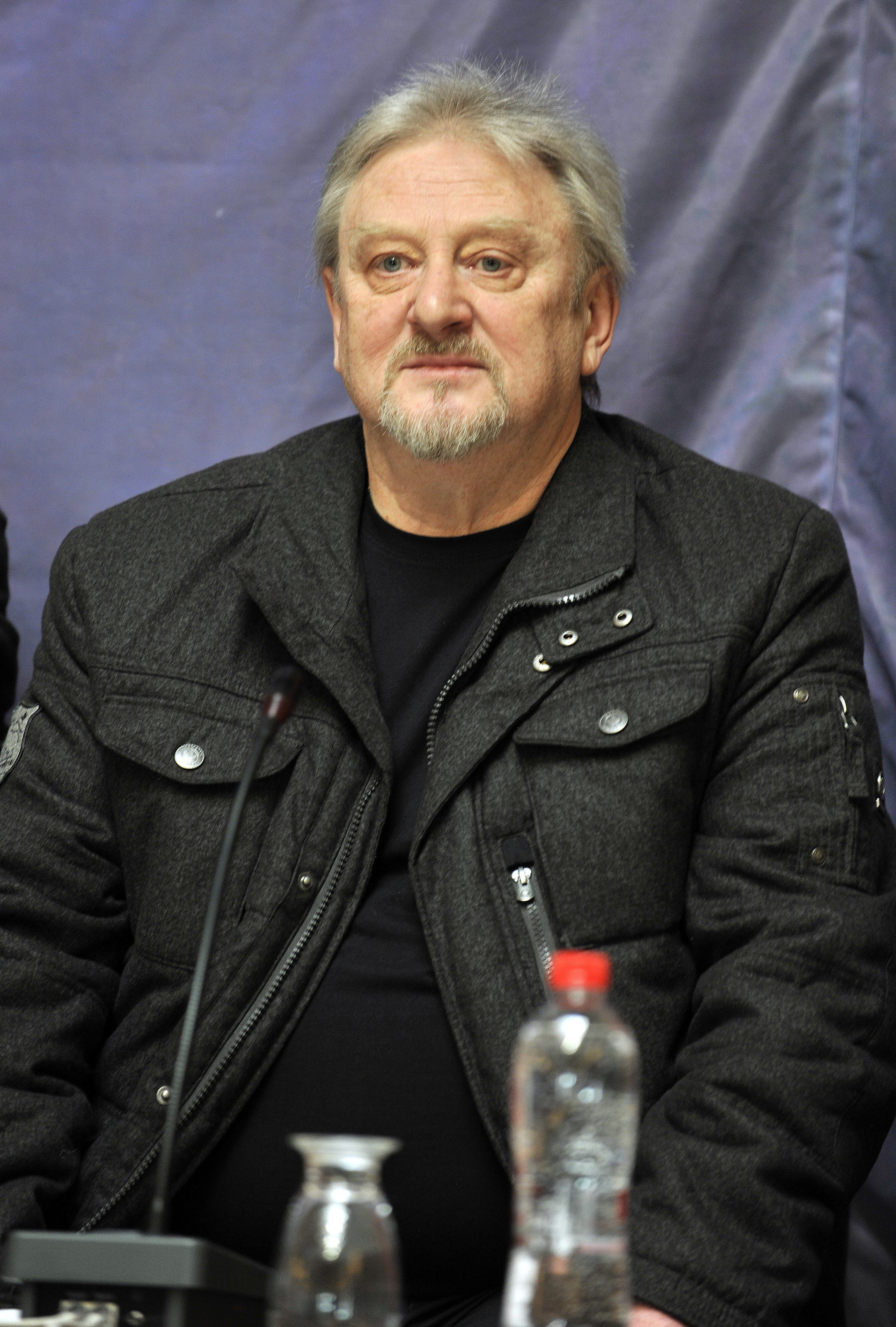 Concert cu formația Meșterii Rock în București, proiectul celebrului basist al trupei Phoenix, Josef Ioji Kappl