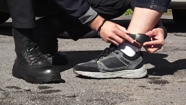 Un bărbat din Pitești a distrus brățara electronică de monitorizare și a fugit, după ce și-a bătut soția. Ce a urmat