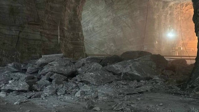 Salina Târgu Ocna a fost închisă la 4 zile după ce blocuri de sare au căzut din tavan, în timp ce turiștii erau înăuntru