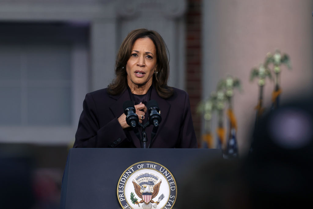 Analiză POLITICO: De ce a pierdut alegerile Kamala Harris. A ”moştenit” de la Biden o campanie ce părea să fie în declin