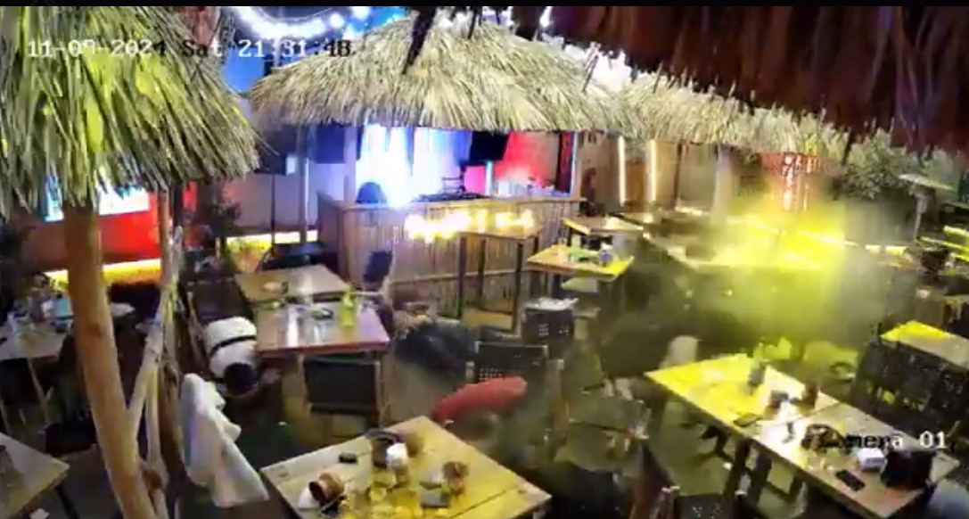 VIDEO. Măcel într-un bar din Mexic, după ce patru indivizi au început să tragă cu armele: 10 morți și 7 răniți