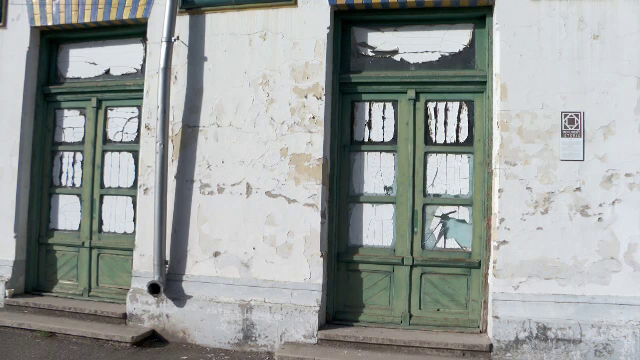 CFR promite să renoveze zeci de stații feroviare. Gările nu au mai fost reparate de câteva decenii și stau să cadă