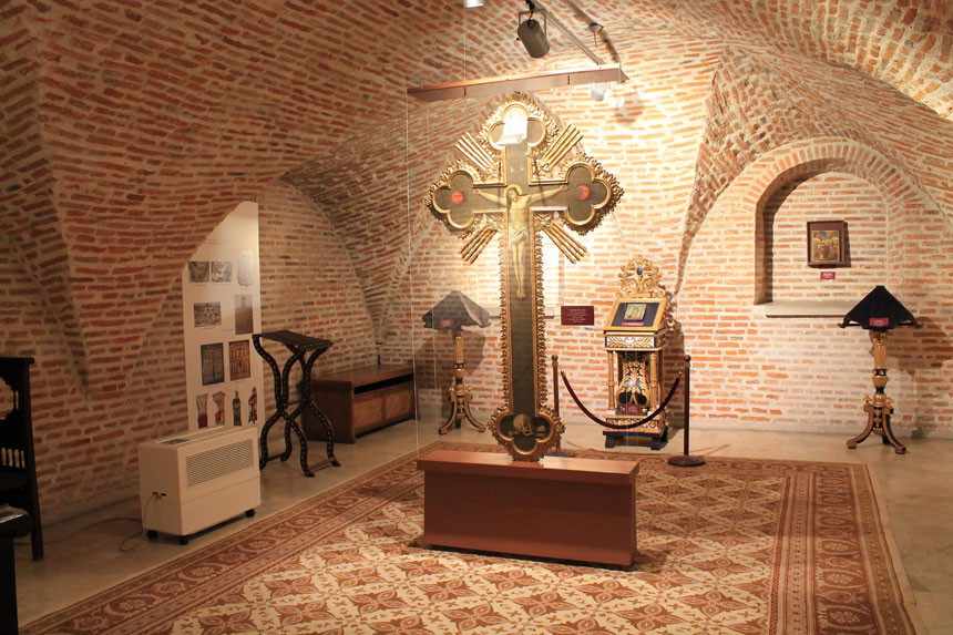 Mănăstirea Cotroceni din București - povestea agitată a lăcașului de cult care a renăscut printr-o deturnare de fonduri