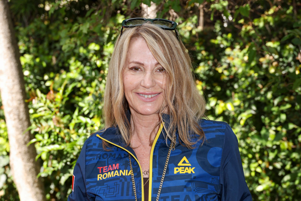 Nadia Comăneci, mesaj emoționant de Crăciun: „Să aveţi un an extraordinar. Sărbători frumoase alături de cei dragi”