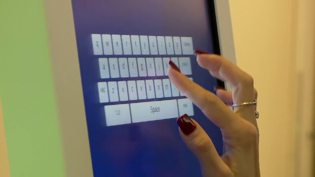 Roboții „angajați” la hotel. Cum folosesc cazările inteligența artificială