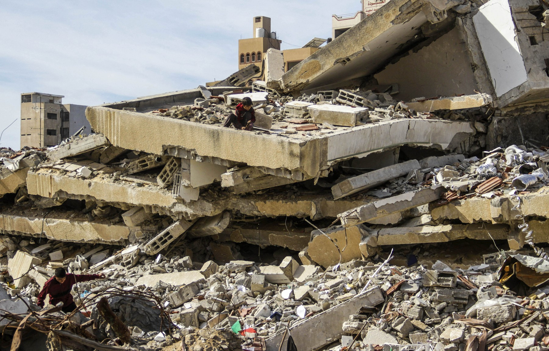 Atac de amploare al forțelor israeliene în Fâșia Gaza. Sunt zeci de morți și de răniți