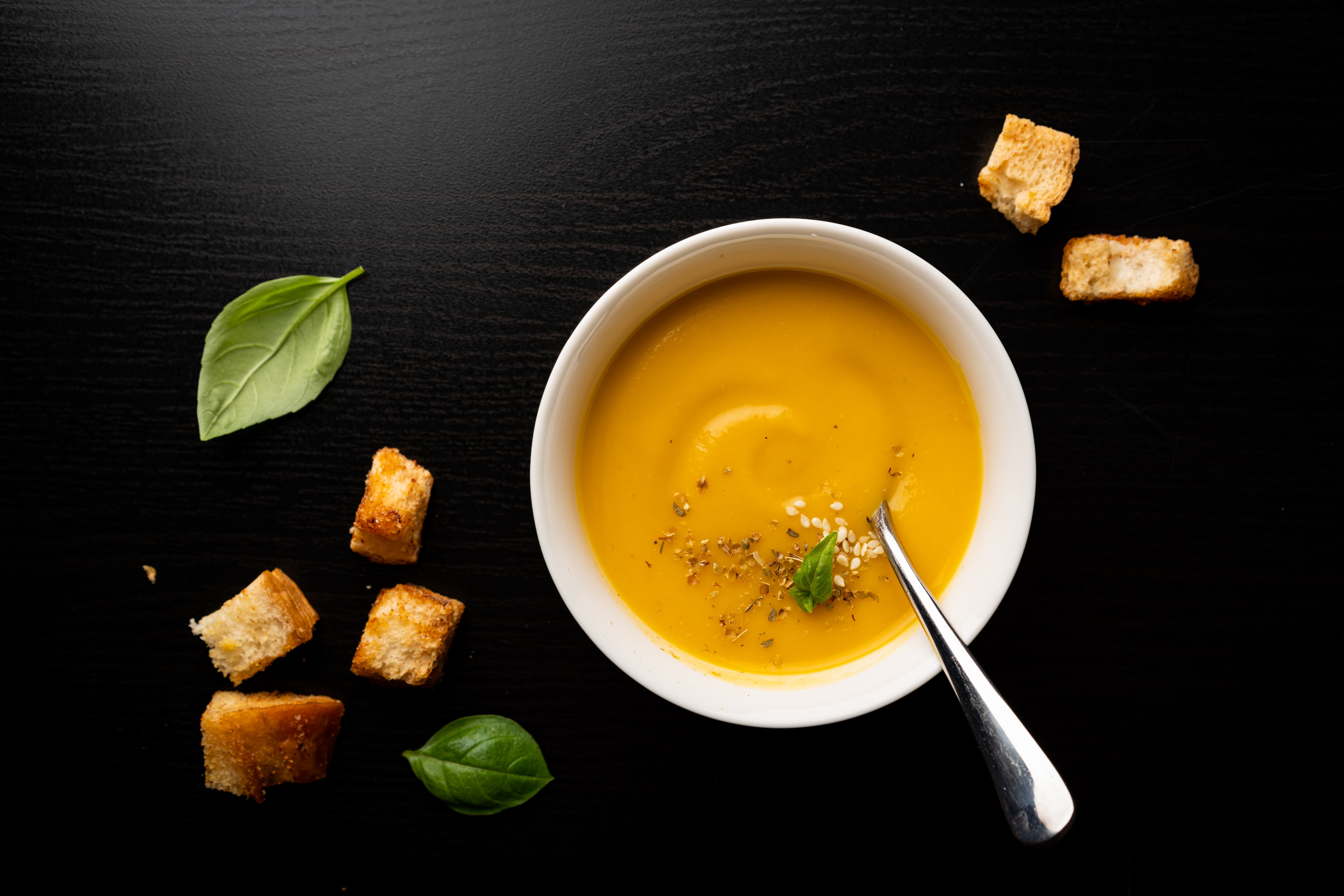 Supă cremă de linte – un preparat delicios și perfect pentru post. Rețeta simplă pentru cea mai bună supă de linte