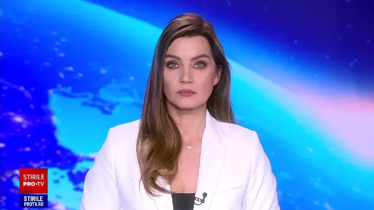 15 mașini s-au tamponat rând pe rând, în Alba Iulia. Șoferii acuză autoritățile că nu au împrăștiat material antiderapant