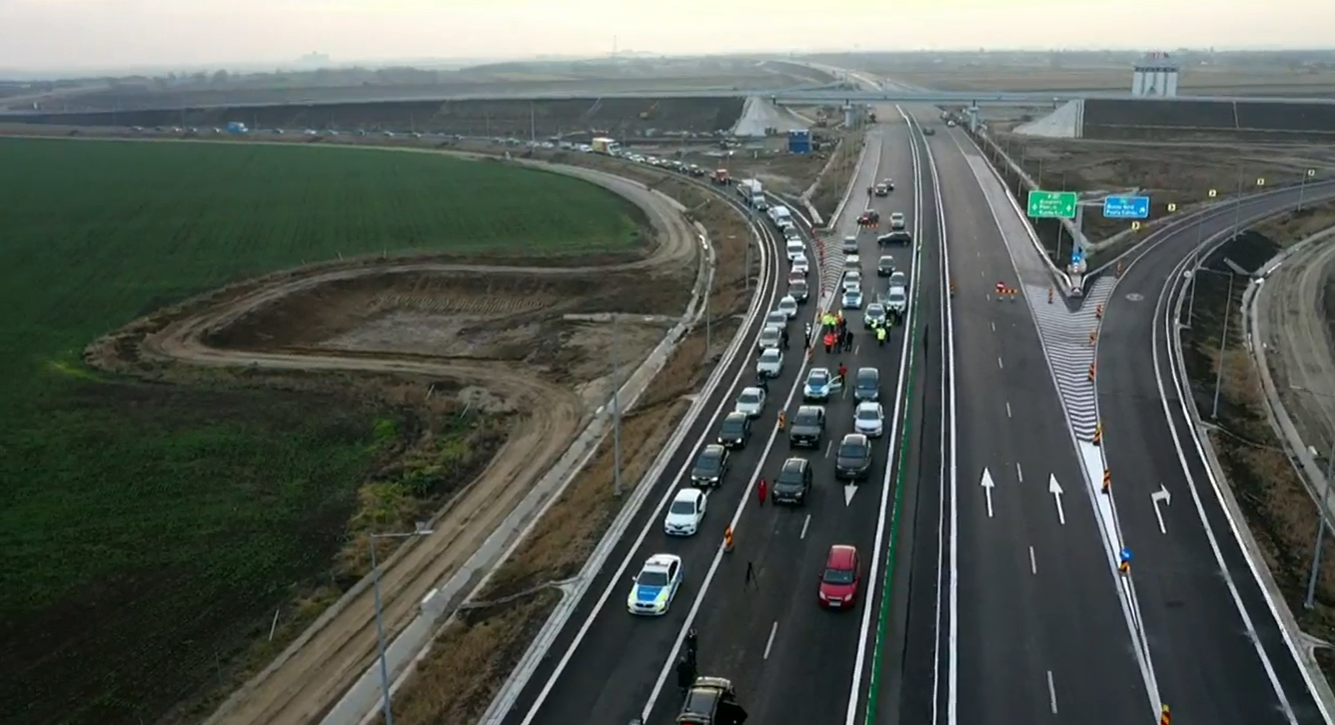 Veste bună pentru șoferi. Încă o porțiune de autostradă a fost deschisă circulației: lotul 2 A0 Nord şi DN2