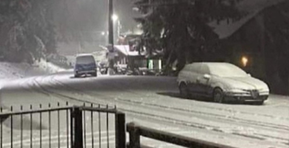 Iarna își face simțită prezența în România. Zona în care stratul de zăpadă a atins deja 10 centimetri. Până când va ninge