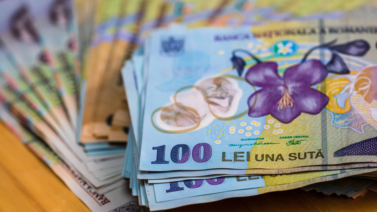 Când vor intra în luna mai banii aferenți alocaţiilor, indemnizaţiilor și pensiilor. Anunțul Ministrului Muncii