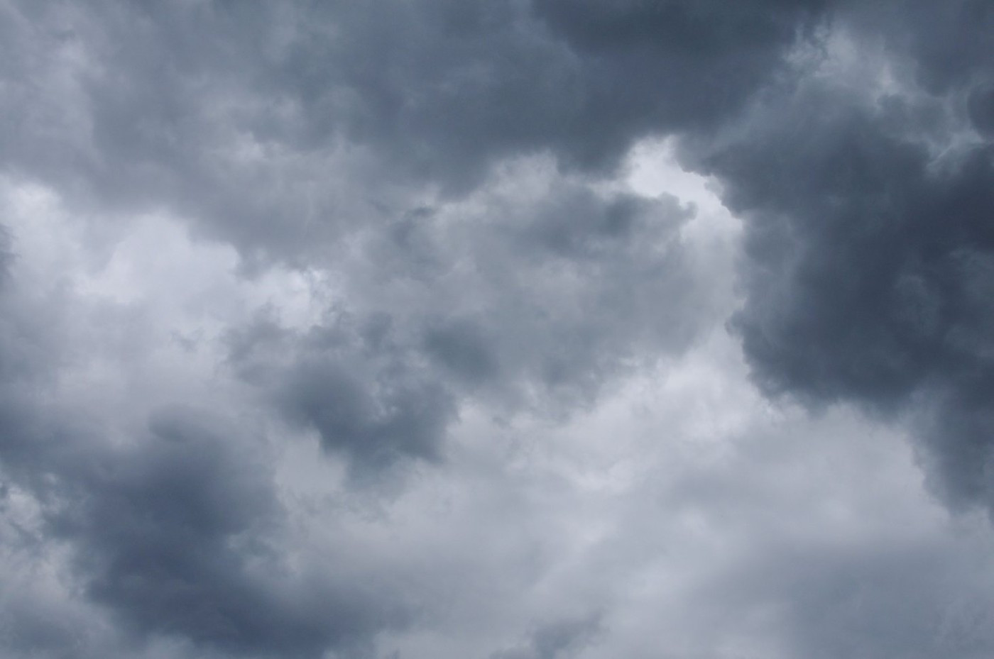 Vremea, 16 martie: Se răcește în toată țara. Norii se adună, iar spre seară vin ploile