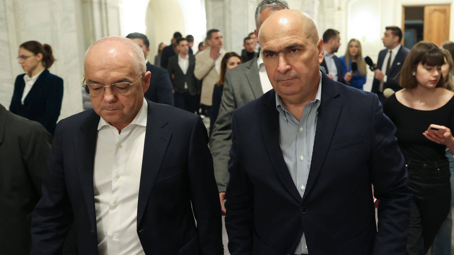 Ilie Bolojan anunță „propuneri” pentru reducerea numărului de parlamentari, la 15 ani de la referendum