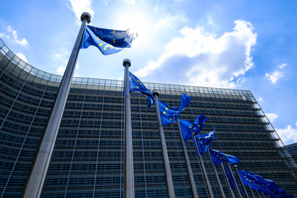 Dosarul „Călin Georgescu” pune Comisia Europeană într-o situaţie dificilă. Investigarea rolului TikTok ar putea fi ilegală