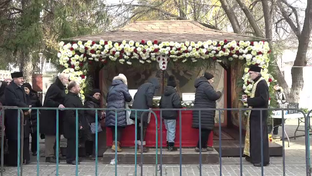 Sinistrații inundațiilor din toamnă, pelerinaj la Sf. Apostol Andrei: „Să ne dea Dumnezeu putere și să mergem mai departe”