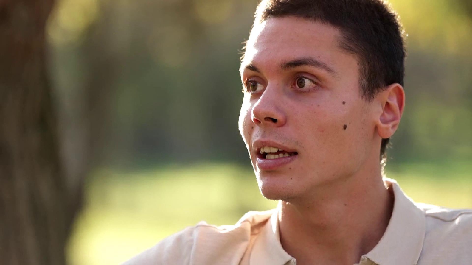 Copilul cu probleme la coloană care a devenit campion olimpic. Secretele succesului lui David Popovici