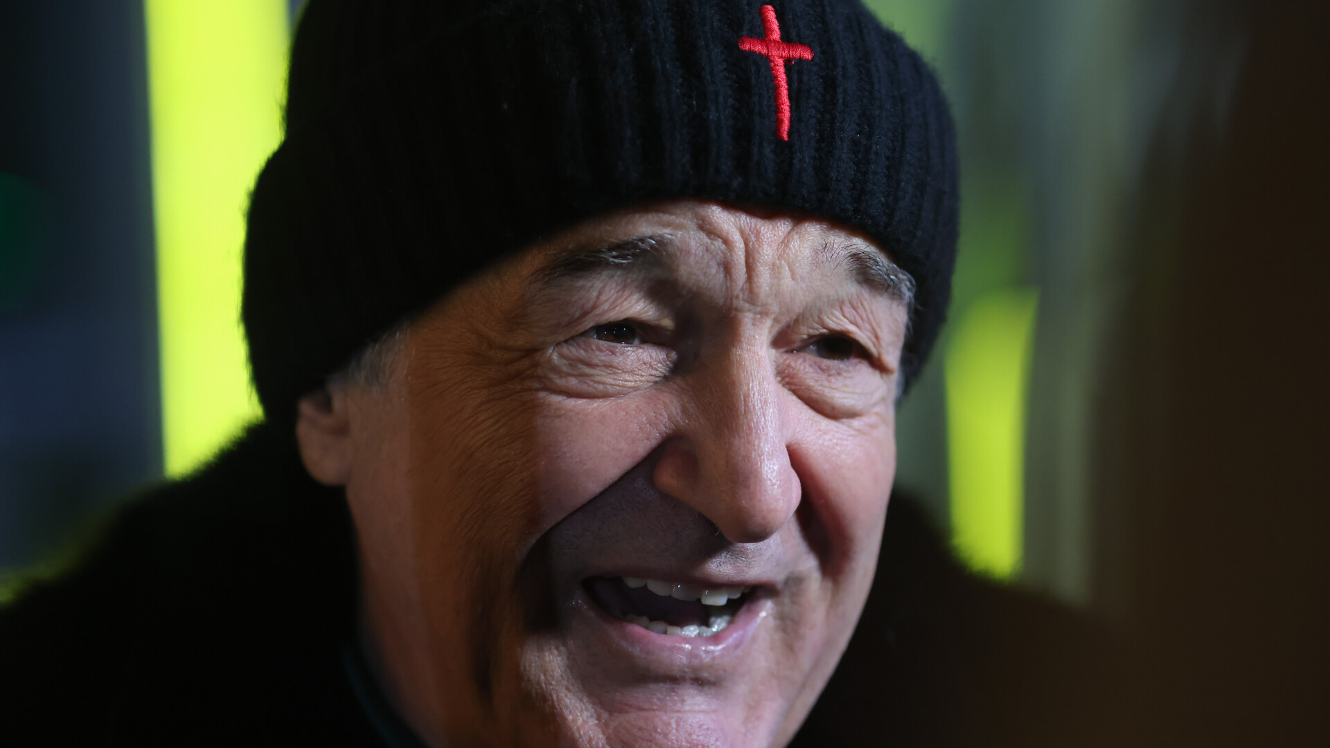 Rezultate alegeri parlamentare. Gigi Becali, hotărât să bată un parlamentar USR: ”Îi dau un pumn și îmi sfințesc pumnul”