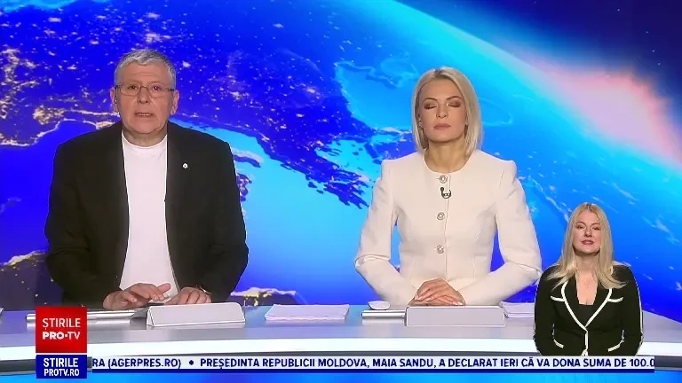 Distracție pe gheață, la Iași. Sute de oameni au luat cu asalt patinoarul, la deschidere