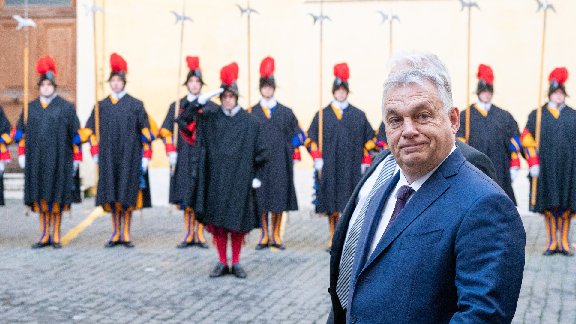 Ungaria acordă azil politic unui fost ministru de Justiție acuzat de corupție. Interpolul a respins punerea sub urmărire