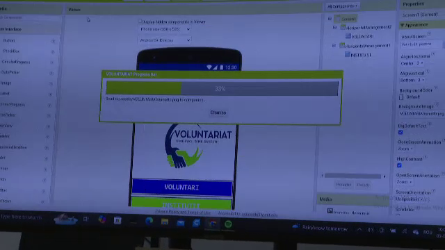 Mai mulți elevi din Valea Jiului au creat o aplicație pentru cei care doresc să fie voluntari. „Tinerilor le va fi mai ușor”