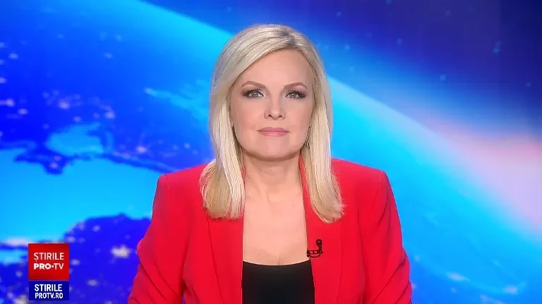 Pantofii roșii purtați de actrița Judy Garland în filmul faimos "Vrăjitorul din Oz", vânduți pentru 28 milioane de dolari