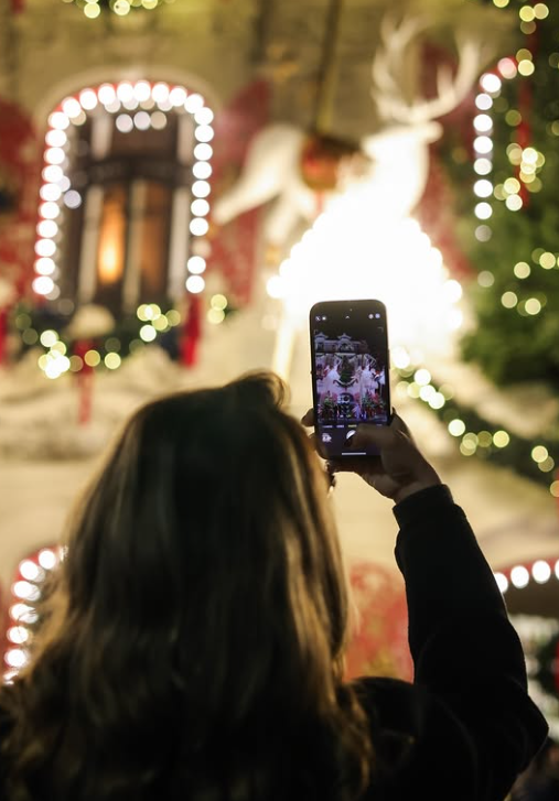 Top locuri decorate de Crăciun 2024 în București. Cele mai instagramabile clădiri, magazine și restaurante din Capitală