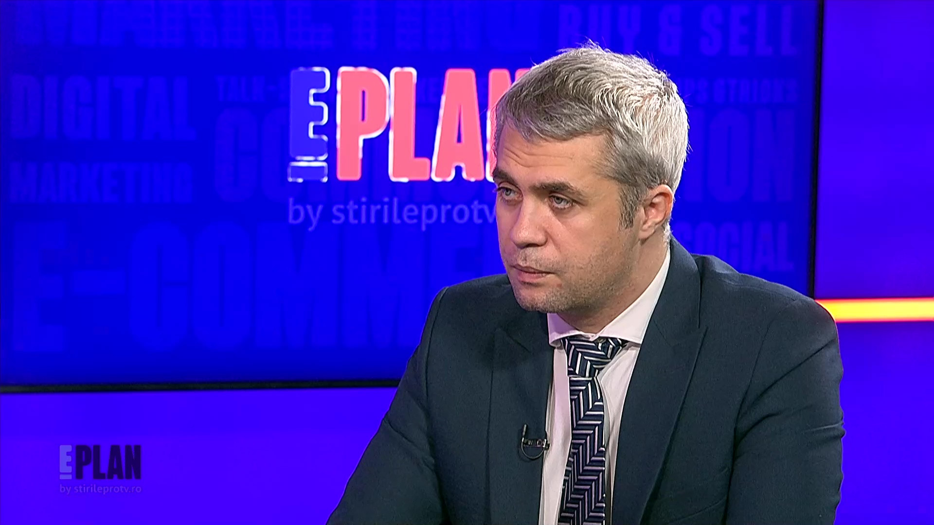 Mihai V&acirc;nător