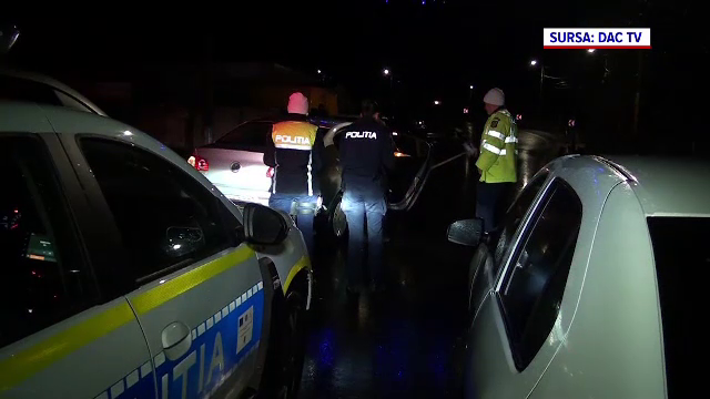 Ce s-a găsit în mașina unui tânăr, după ce a lăsat-o în mijlocul străzii