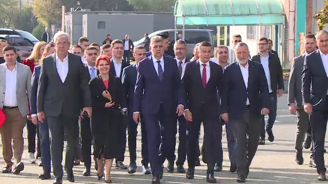 Cum vor să își împartă PSD, PNL, USR și UDMR principalele funcții în stat. Ședință la Palatul Victoria