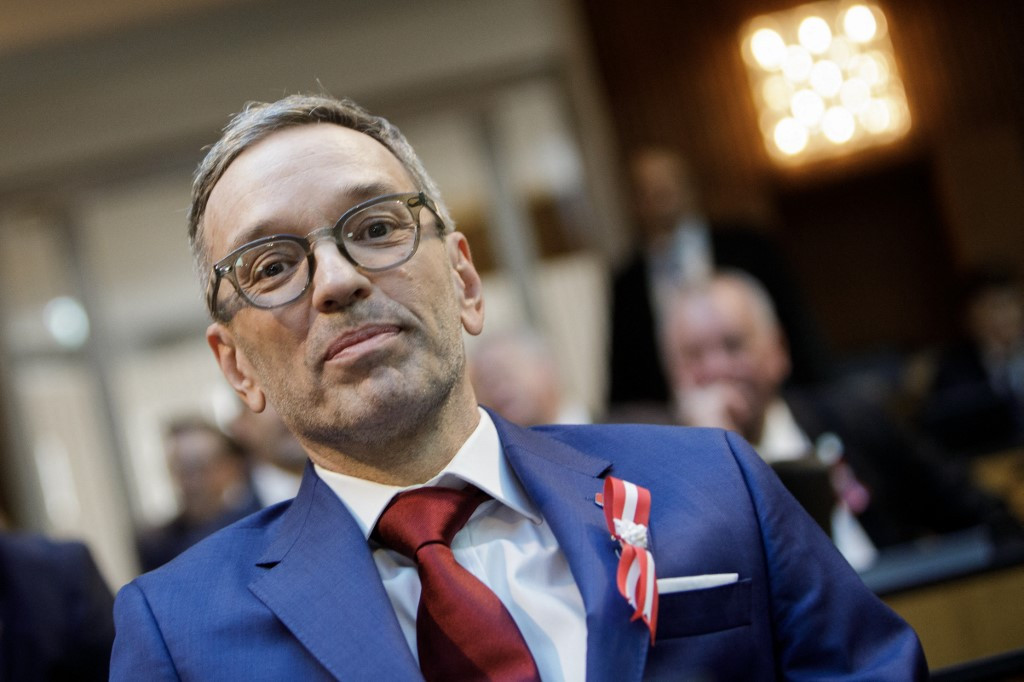 Preşedintele Austriei l-a mandatat pe Herbert Kickl, liderul extremei drepte, cu formarea guvernului: O decizie deloc ușoară