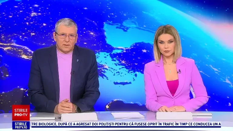 Incendiu puternic de vegetaţie în Malibu. Dick Van Dyke şi Cher, printre miile de persoane care fug din calea focului