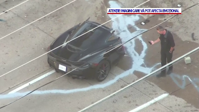 Un McLaren s-a rupt în două după ce s-a izbit de un copac. Șoferul și pasagerul au murit. VIDEO