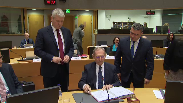 Scurt istoric al celor 13 ani de eforturi și negocieri pentru ca România să ajungă, în sfârșit, în Schengen