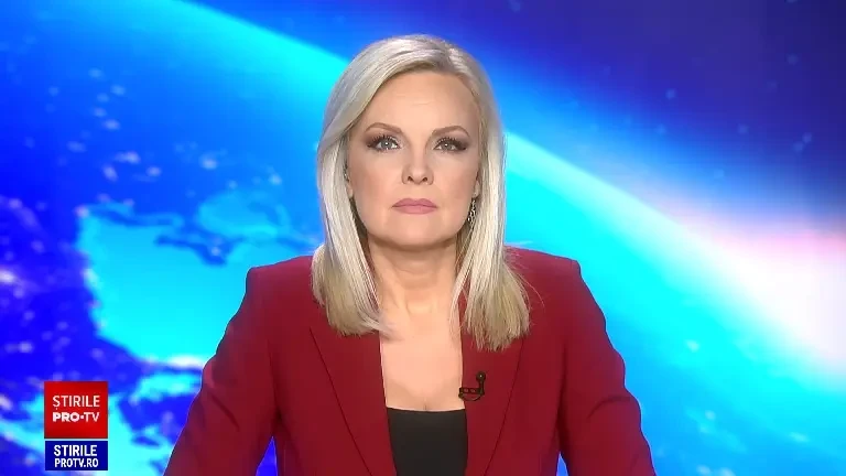 Momentul în care un tânăr pe trotinetă este spulberat de o maşină chiar în centrul Clujului