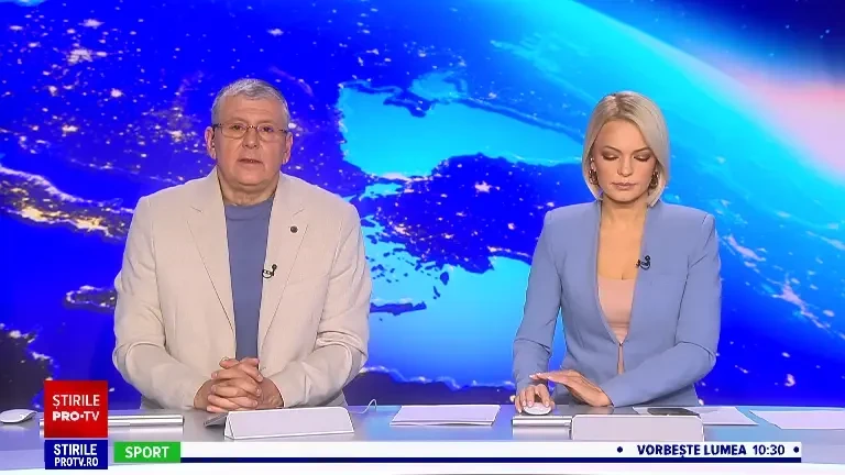 Marea Moșmondeală la Sibiu. 220 de Moși și Crăciunițe au alergat pentru o acțiune caritabilă