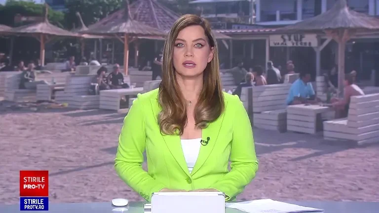 Celebra terasă Stuf din Vama Veche a fost demolată. Proprietarii au pierdut un proces cu administratorul unui hotel alăturat