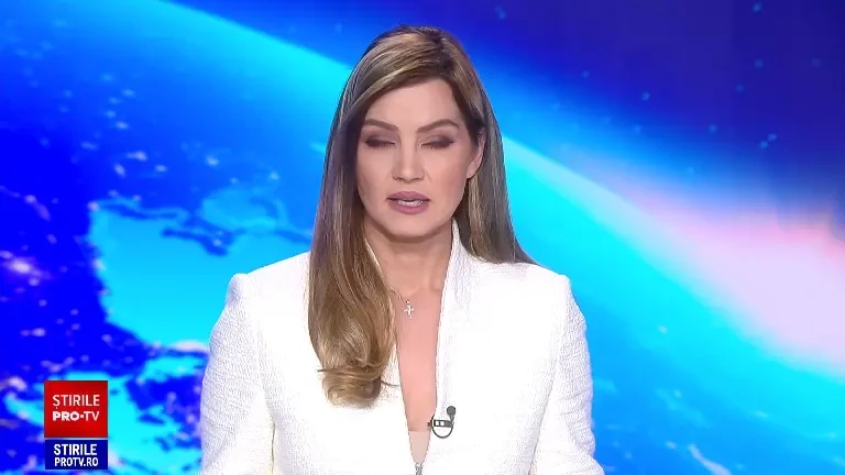 Un al treilea petrolier rusesc are probleme în Marea Neagră. Zeci de kilometri de costă poluate de scurgerile de țiței