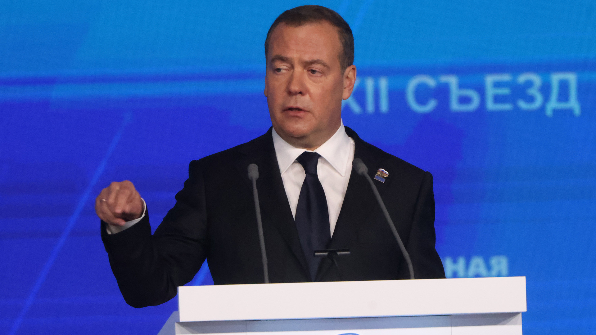 Dmitri Medvedev îi amenință pe jurnaliștii The Times: „O mulțime de lucruri se întâmplă în Londra”