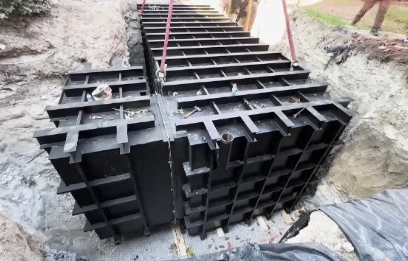 Tot mai mulți americani își instalează buncăre private în curțile caselor. De ce se sperie cel mai mult oamenii din SUA