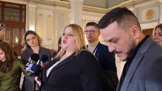 Parchetul General, anchetă in rem pentru purtare abuzivă, după ce Şoşoacă şi apropiaţi ai acesteia au agresat jurnaliști