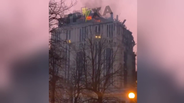 Cel puțin o persoană a murit și câteva zeci au fost rănite, după un atac al rușilor cu rachete asupra Kievului