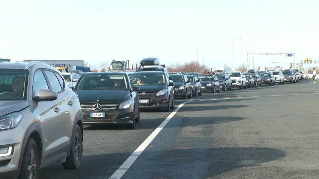 Trafic intens pe sensul de coborâre dinspre Braşov spre Ploieşti al DN1. Rute ocolitoare recomandate