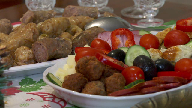 Riscuri alimentare de Crăciun. Cum să prelungim valabilitatea preparatelor festive